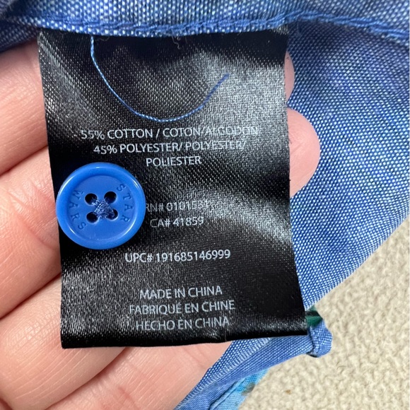 Star Wars Shirt Men's 2XL Blue Hawaiian Chewbacca Floral Disney Button Up - Picture 7 of 8